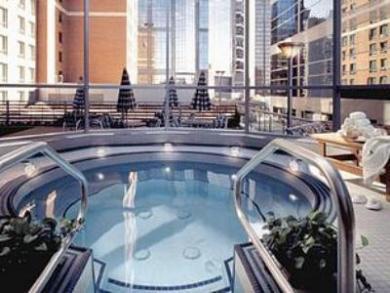 Sheraton Eau Claire Hotel 4*