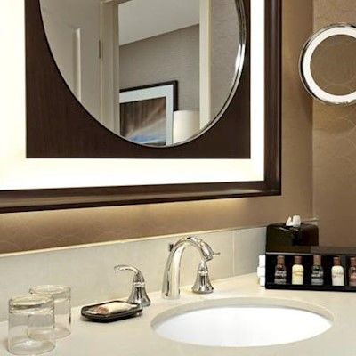 Hotel Sheraton Eau Claire Calgary